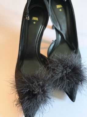 Zara Black Suede Pointed Heels with Pom-Pom